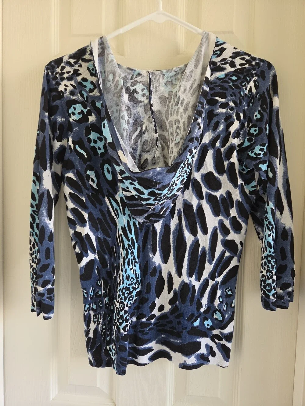 Alberto Makali Blue Leopard Print Cardigan Sweater V-Neck Beaded Knit L Large